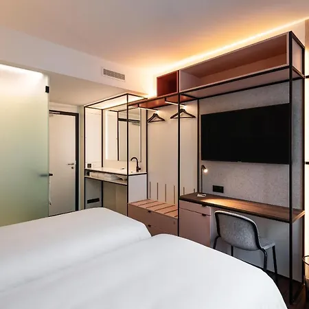Hotel A-stay 3*